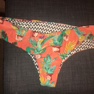 Billabong reversible swimsuit bottoms